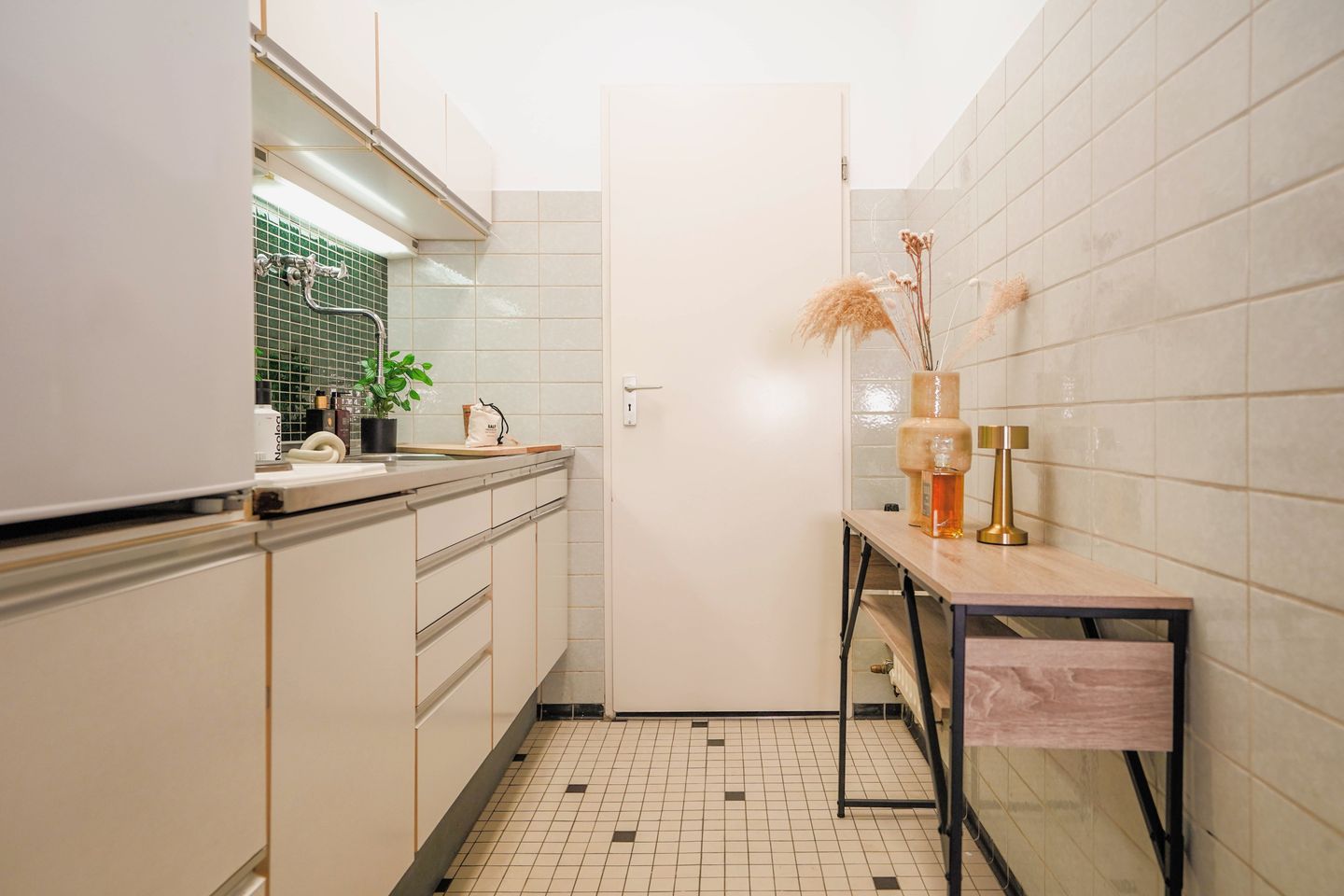 Foto 19 van Leidsestraatweg 15-421