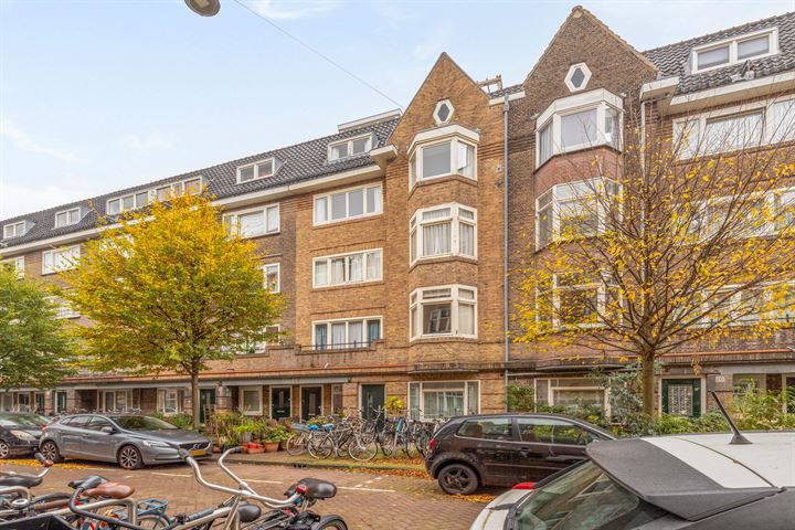 Bekijk foto 1 van Bestevâerstraat 28-3