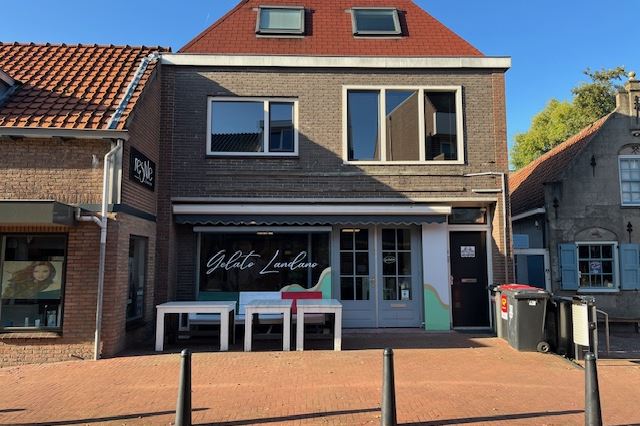 Bekijk foto 1 van Hoofdstraat 61