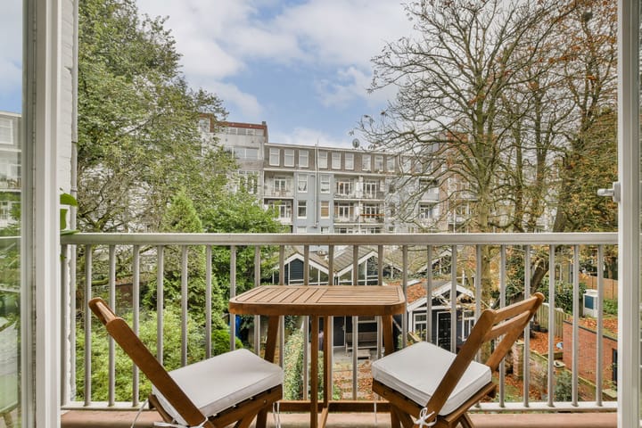 Foto 3 van Hobbemakade 81-1