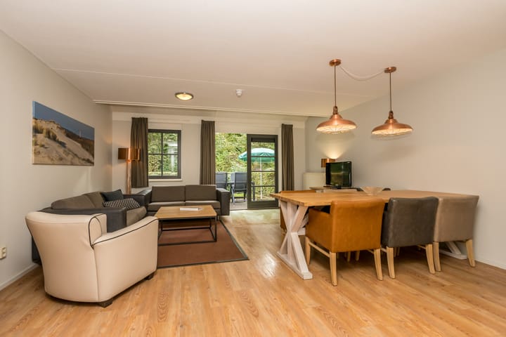 Foto 3 van Hogeweg 57-0025