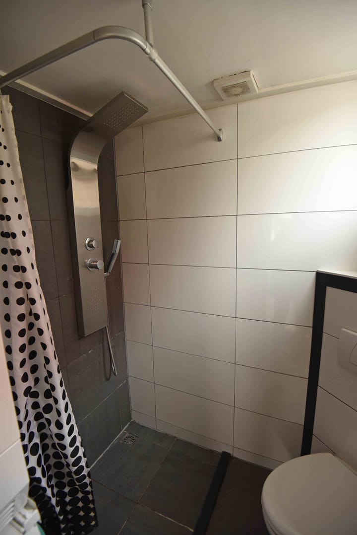 Foto 16 van Leliestraat 2