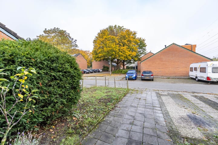 Foto 32 van Orchideestraat 143