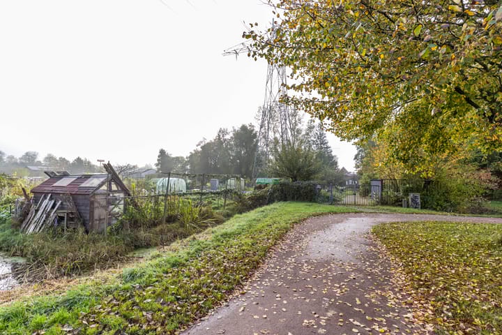 Foto 35 van Orchideestraat 143