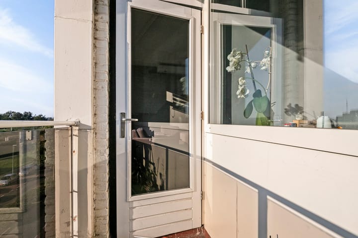 Photo 19 of Parallelweg 94-D