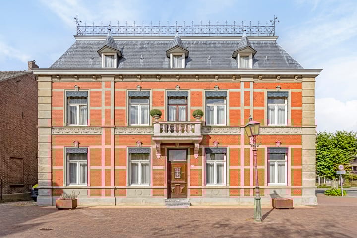 Dorpstraat 25