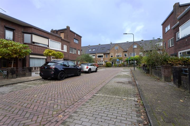 Bekijk foto 39 van Kalkoenstraat 32