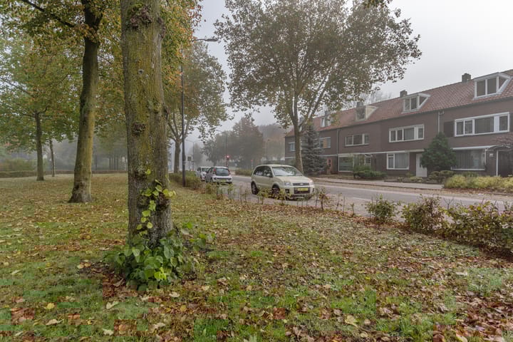 Foto 5 van Leeuweriksweg 117