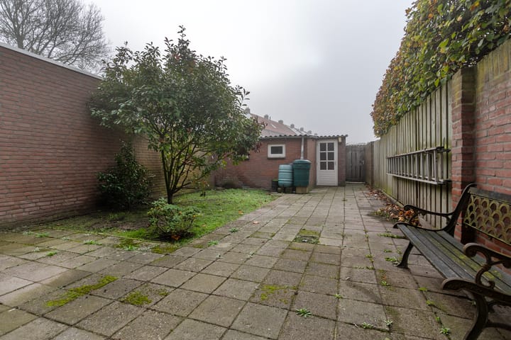 Foto 23 van Leeuweriksweg 117