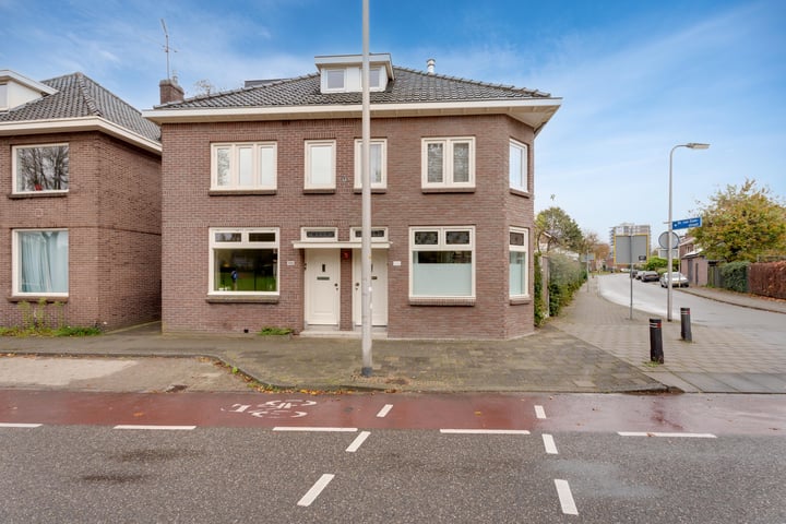 View photo 8 of Deurningerstraat 300