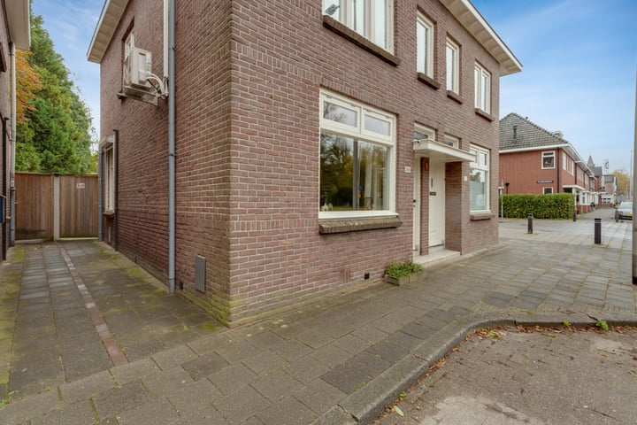 View photo 10 of Deurningerstraat 300