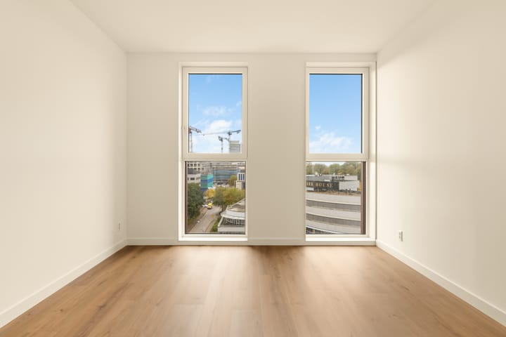 Foto 24 van Mies van der Rohestraat 111