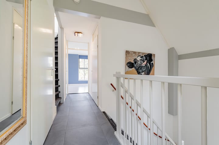 Foto 11 van Moerbeistraat 8