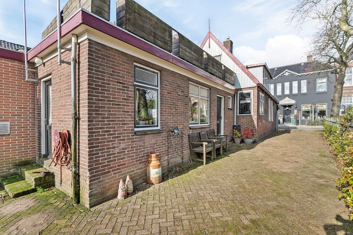 Bekijk foto 2 van Hoofdstraat 212