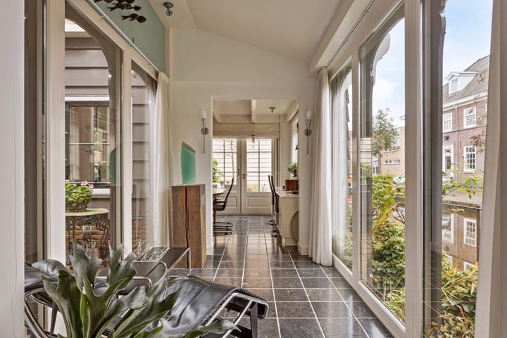 Foto 9 van Rechtestraat 55