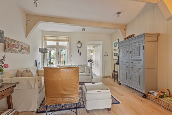 Foto 15 van Rechtestraat 55