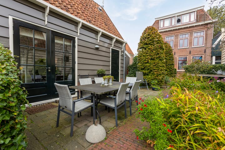 Foto 44 van Rechtestraat 55