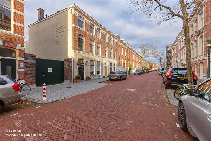 Bekijk foto 37 van Riouwstraat 48