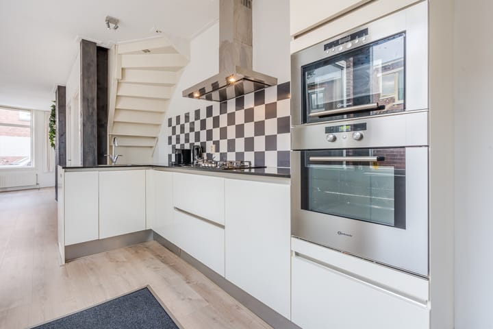 Foto 12 van Lindestraat 9