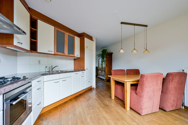 Foto 17 van de Vaart 57