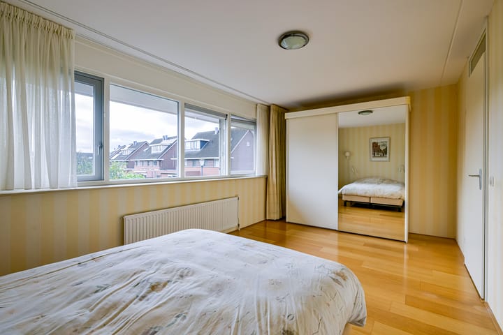 Foto 21 van de Vaart 57