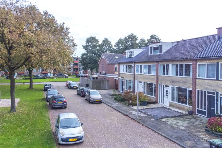 Bekijk foto 45 van Hazelaarstraat 60