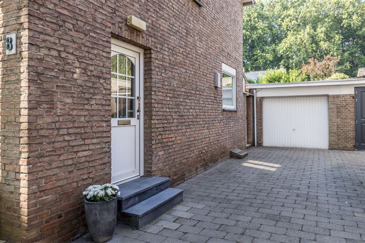 Bekijk foto 3 van Hendrik Consciencestraat 8