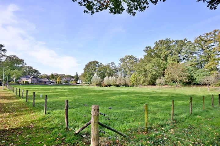 Foto 46 van Lindelaan 2-A