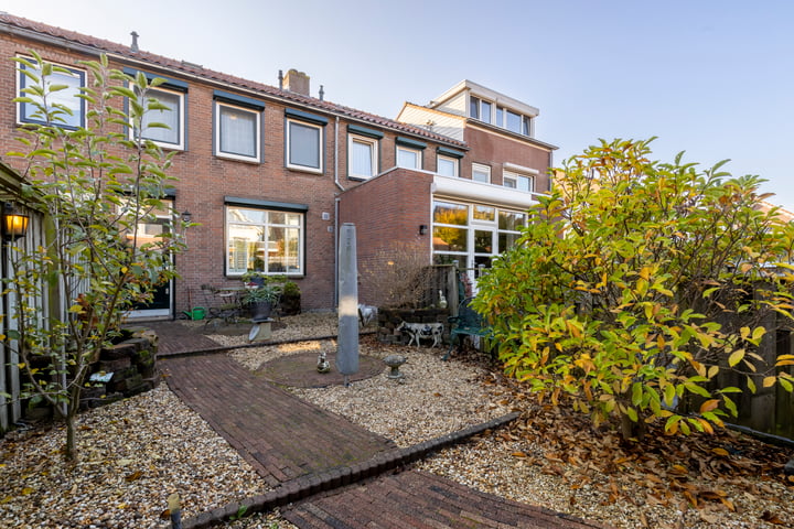 Bekijk foto 4 van Troelstrastraat 45