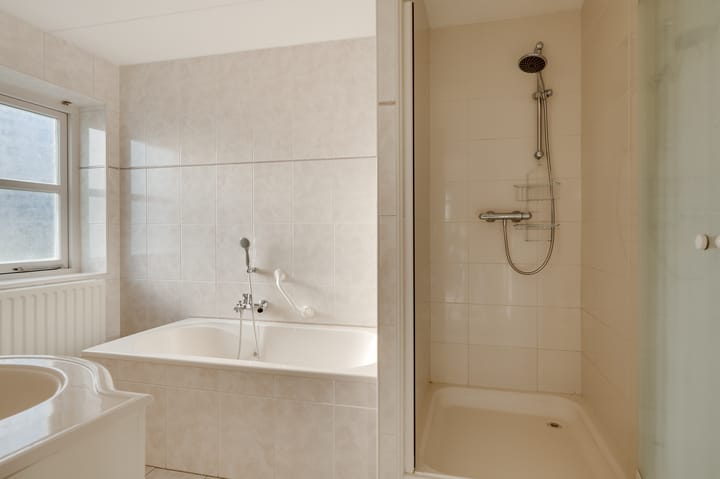 Foto 19 van Fuutlaan 1