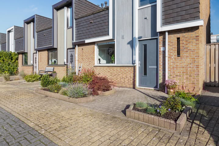 Foto 7 van Koningshof 15