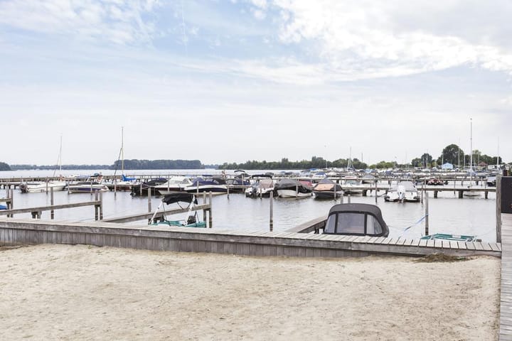 Photo 21 of Randmeerweg 8-433