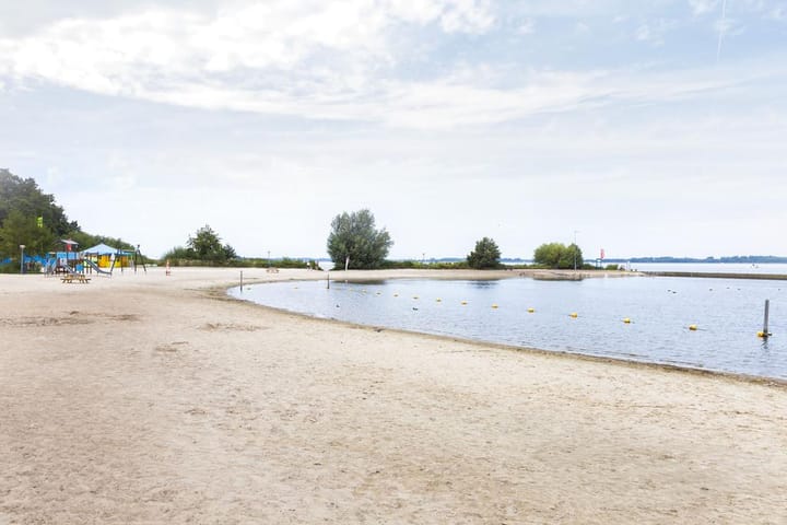 Photo 22 of Randmeerweg 8-433