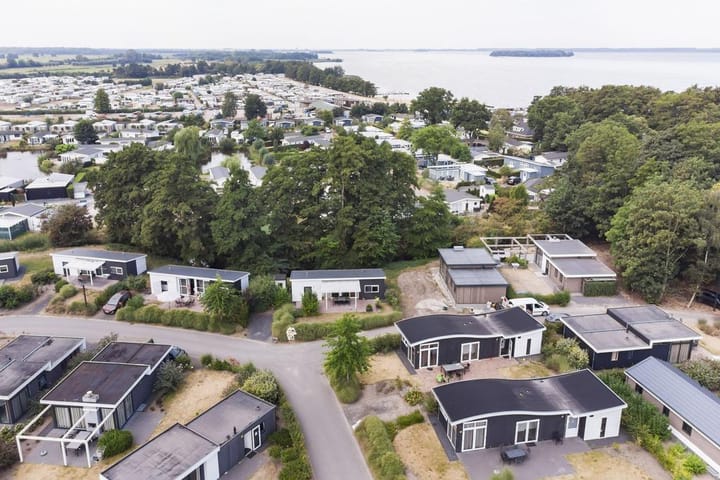 Photo 23 of Randmeerweg 8-433