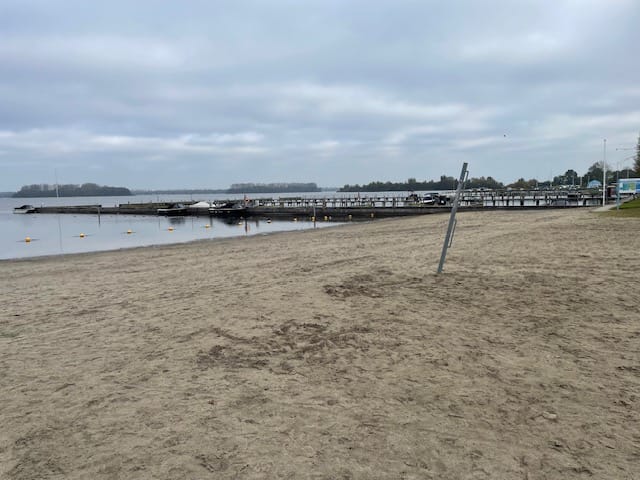 Foto 29 van Randmeerweg 8-433