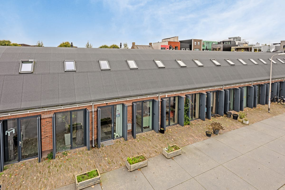 Foto 1 van Havenplein 16