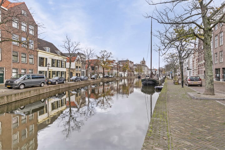 View photo 32 of Vlaardingerstraat 35-C