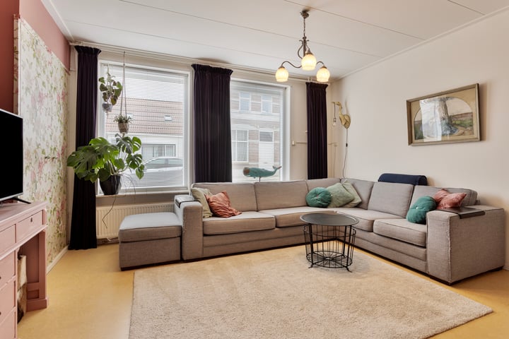 Bekijk foto 10 van Walsoordensestraat 13-B