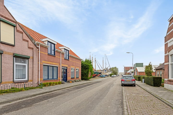 Bekijk foto 38 van Walsoordensestraat 13-B