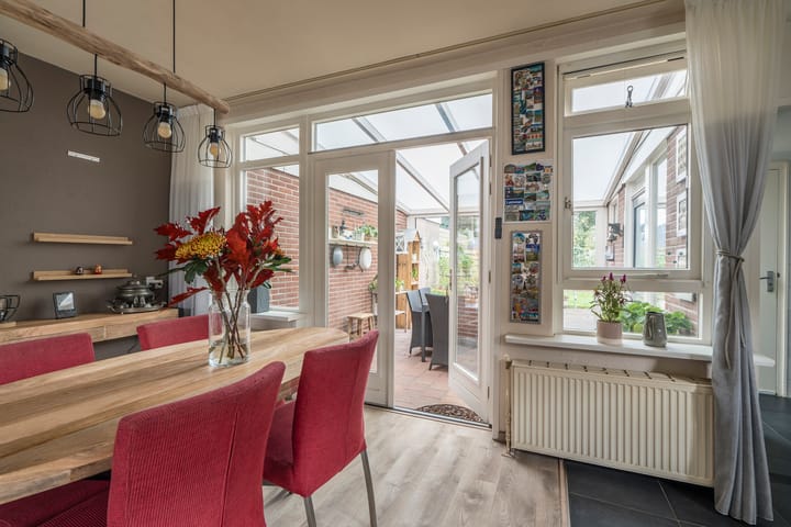 Foto 19 van Vesta 18