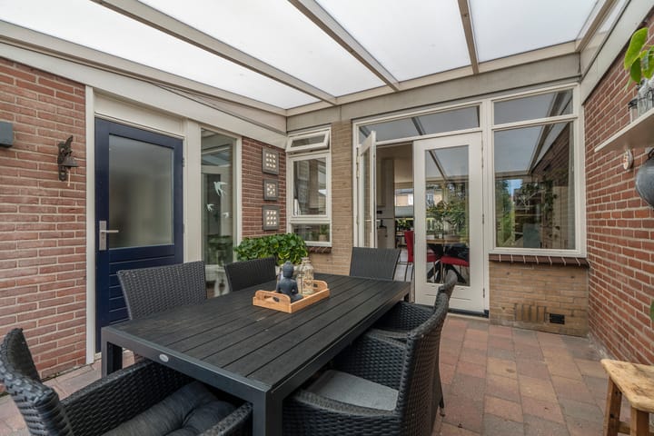 Foto 45 van Vesta 18