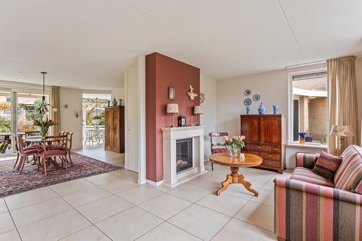 Foto 3 van Oude Es 13