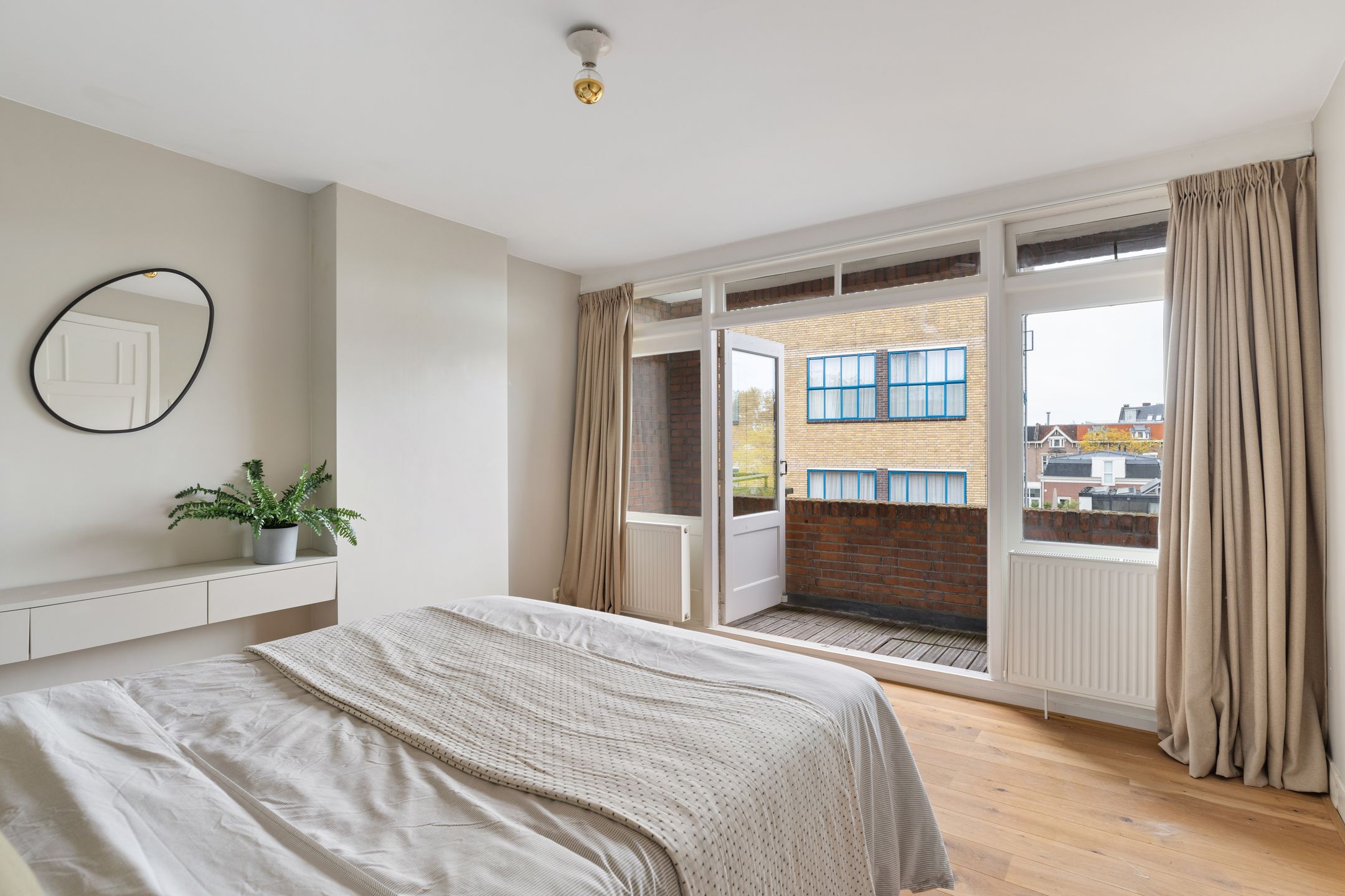 Foto 21 van Breitnerstraat 75-B