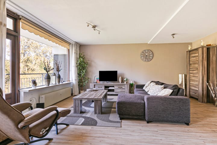 Photo 11 of Zernikelaan 572