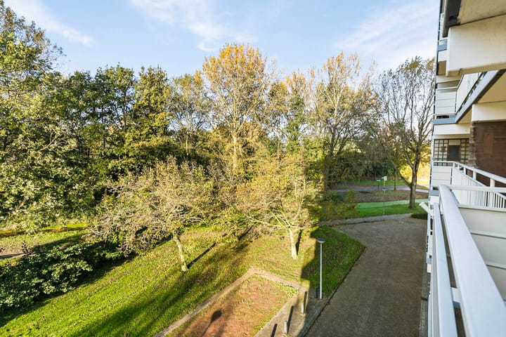 Photo 21 of Zernikelaan 572