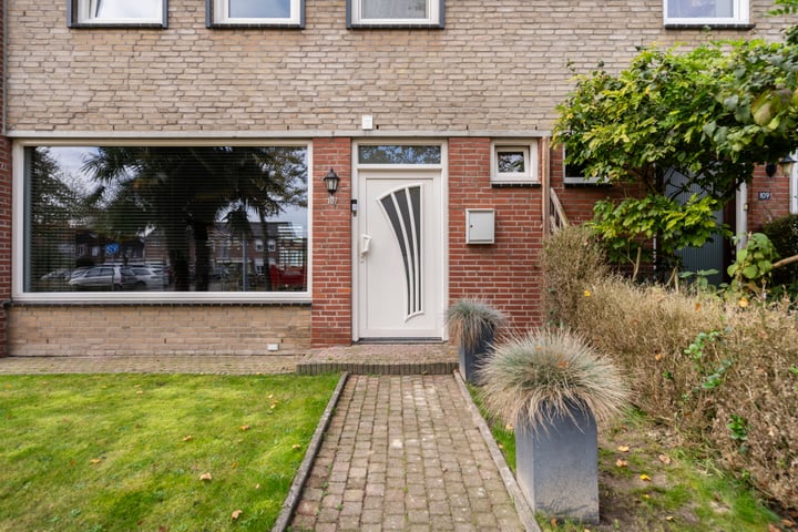 Bekijk foto 7 van Voorstestraat 107