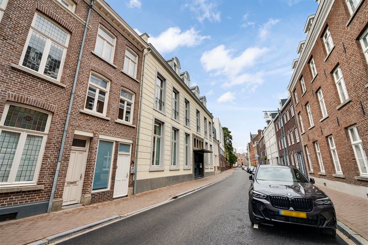 Bekijk foto 16 van Lindanusstraat 3