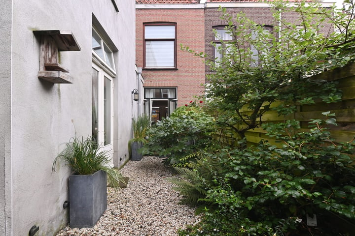 View photo 4 of Cartesiusstraat 230