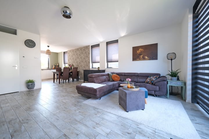 Foto 5 van Van Barnevelderf 2