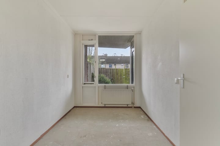 Foto 10 van Terneuzenstraat 83